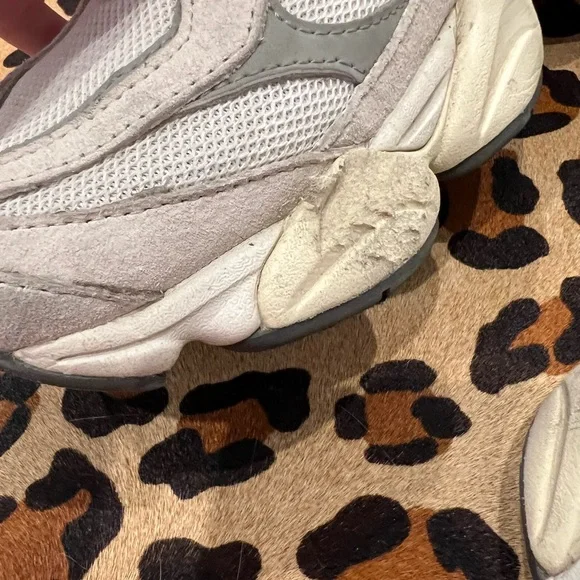 New Balance 9060 - Picture 7 of 10